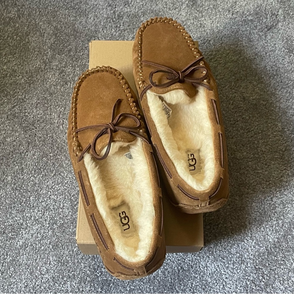 Brand new never worn UGG Moccasins